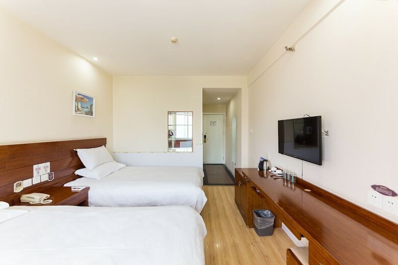 East Queen Hotel Yongchang Road