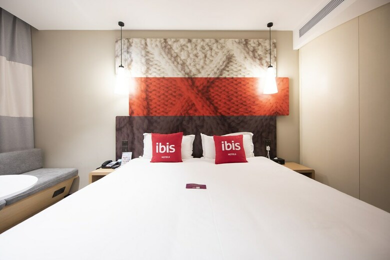Ibis Xi?an Small Yanta Hotel
