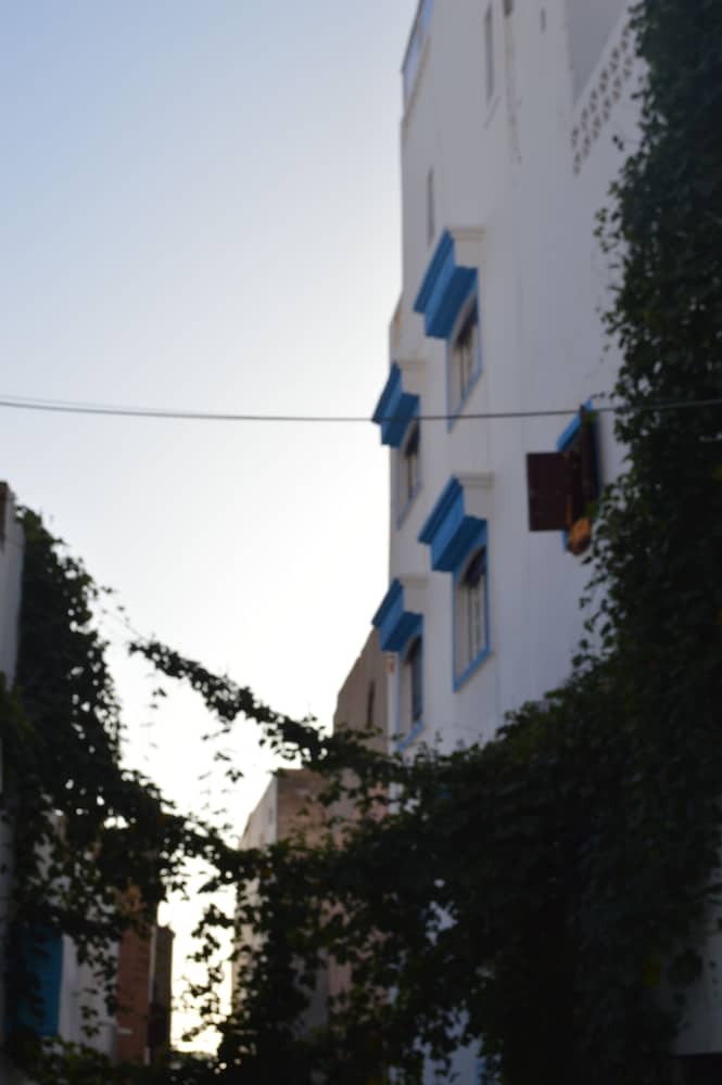 Hotel Le Spot Surf Camp