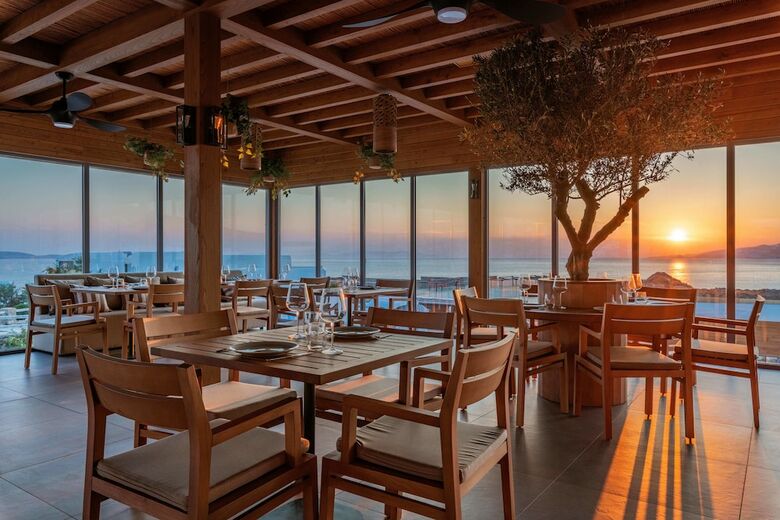 Hotel Oniro Mykonos - A Shanti Collection