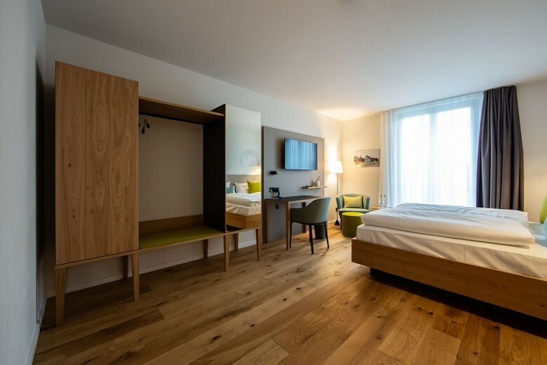 Gasthaus Und Hotel Zum L�wen