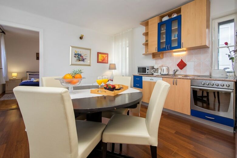 Hotel Guest House Leta