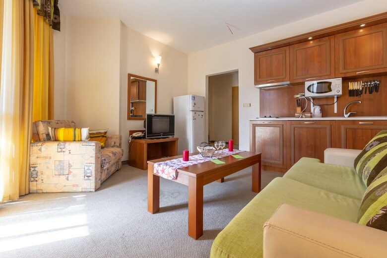 Aparthotel One Bedroom Apartment In Avalon Complex