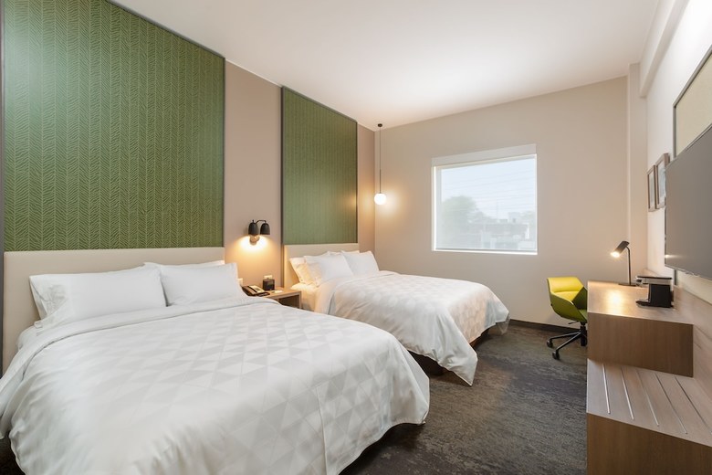 Hotel Holiday Inn Piura