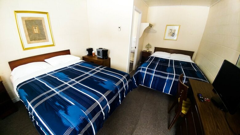 Posada The Shawville Hotel