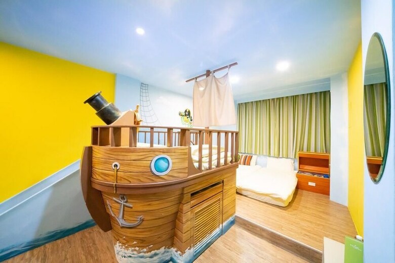 Bed & Breakfast Fairytale House