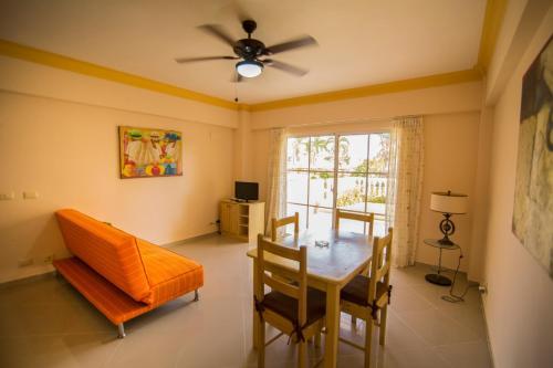 Apartamentos Y Villas En Boca Chica Il Gra