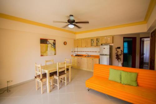 Apartamentos Y Villas En Boca Chica Il Gra