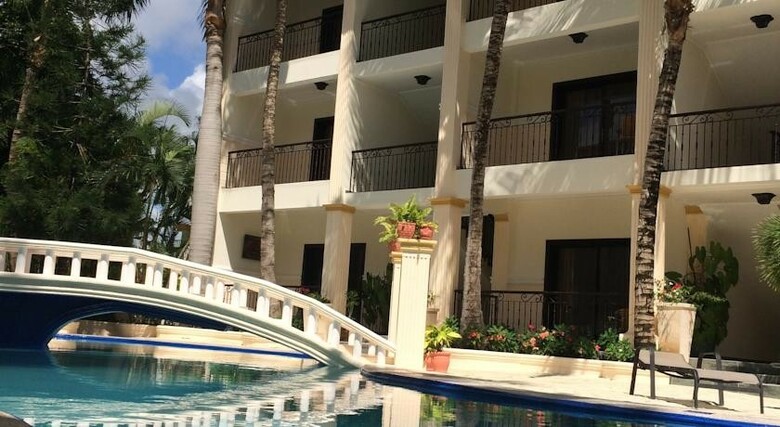 The Mt Hotel