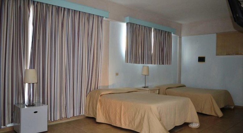 Hotel Sosa Plaza