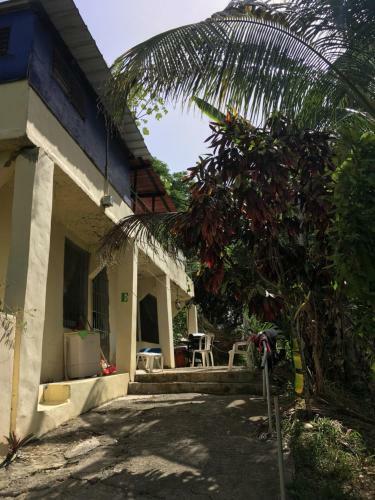 Riverside Private Lodge