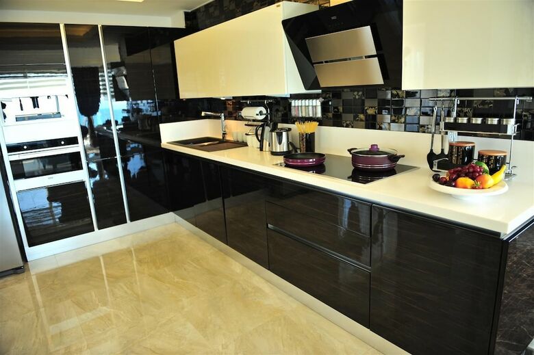 Hotel Elite Luxury Suite & Spa
