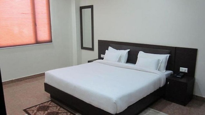 Hotel Flora Haridwar