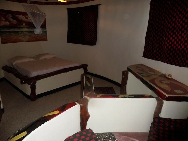 Hotel Fromager Lodge