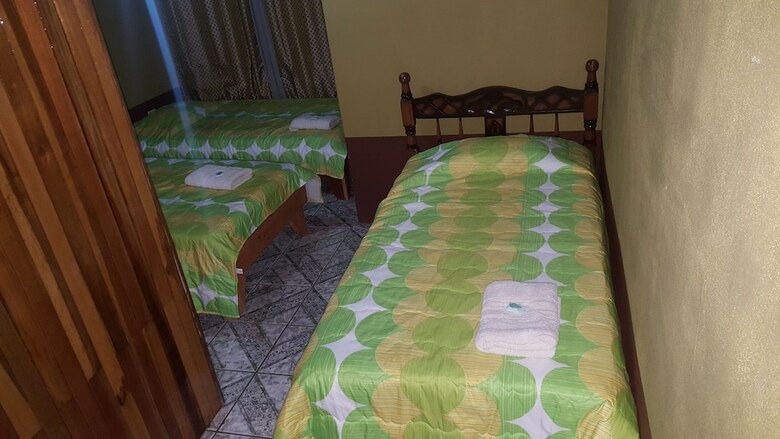 Hostal Que Tuanis Hostel Monteverde