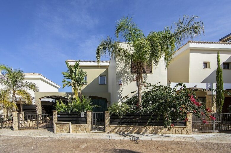 Protaras  El Greco Seafront Villa