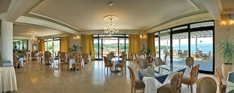 Viva Mare Hotel