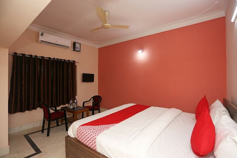 Oyo 28631 Hotel Parbati International
