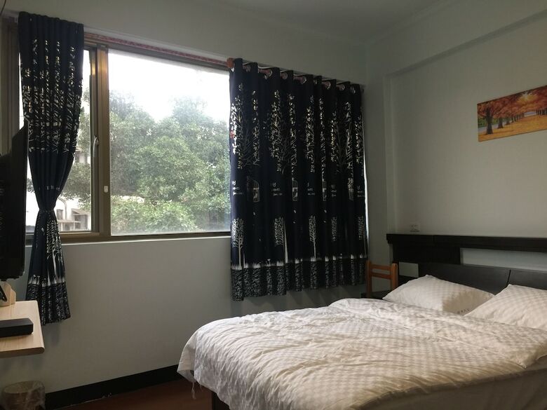 Hotel Guxiang Homestay