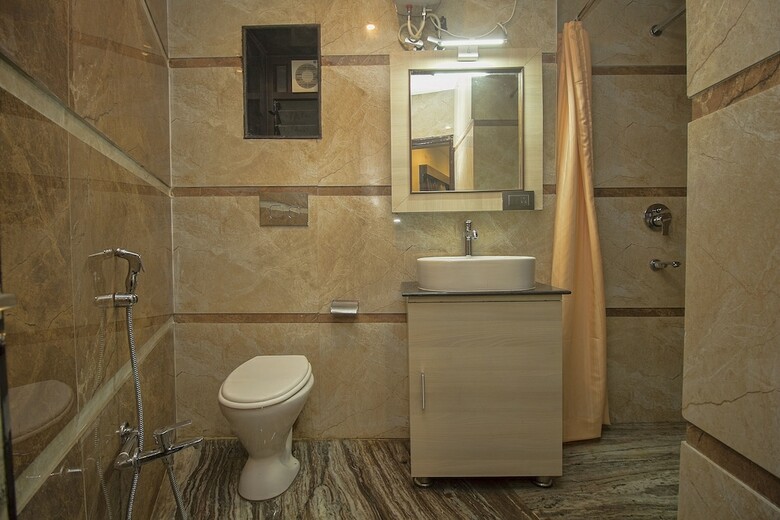 Oyo 29258 Hotel Debrani International