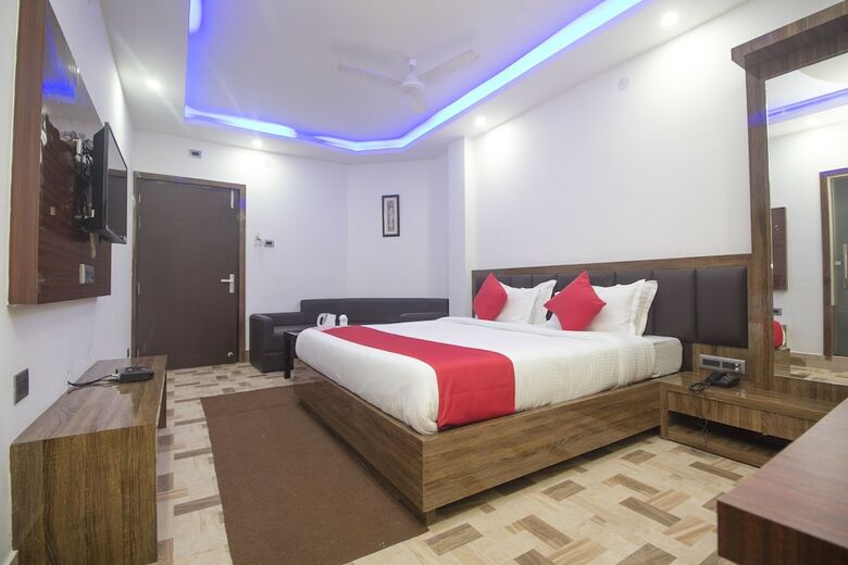 Oyo 29258 Hotel Debrani International