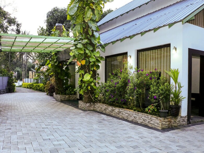 Hotel Oyo 26927 Spice Valley