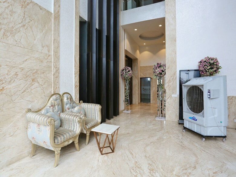 Hotel Oyo 15908 Cherish