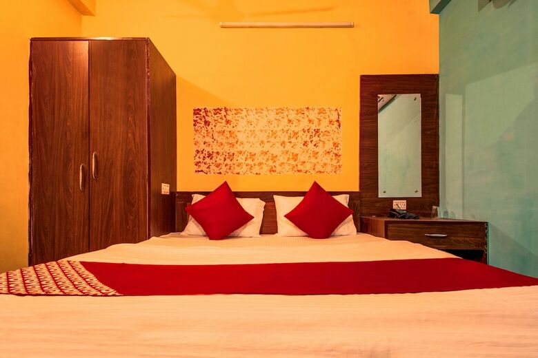 Oyo 23108 Hotel Bagga Vilas