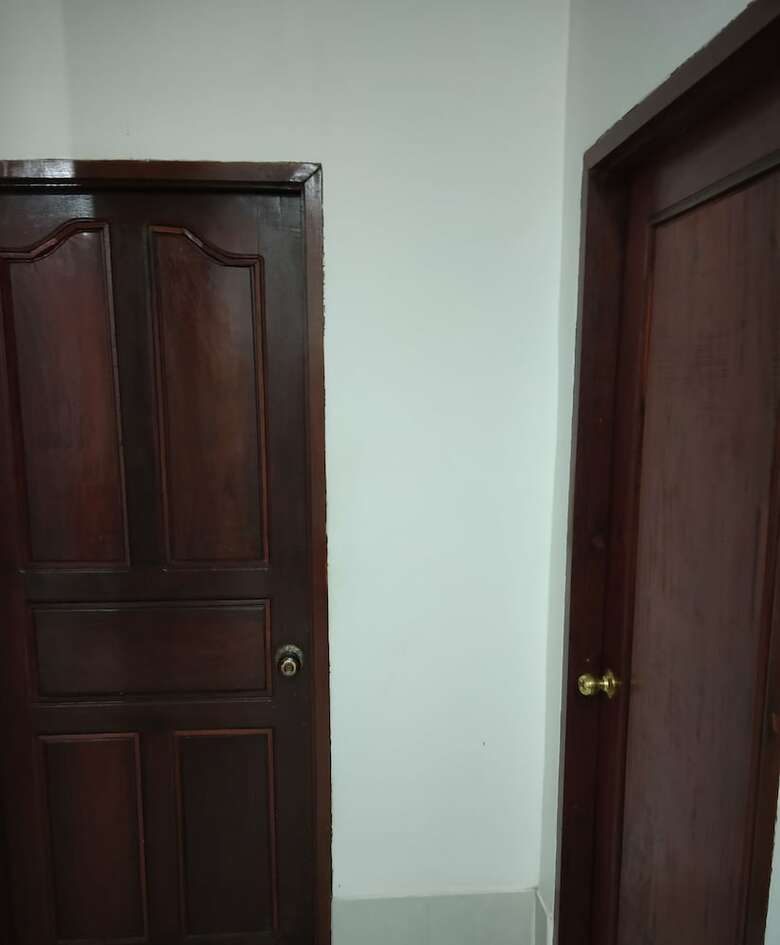 Hotel Baaris Residency & Apartment