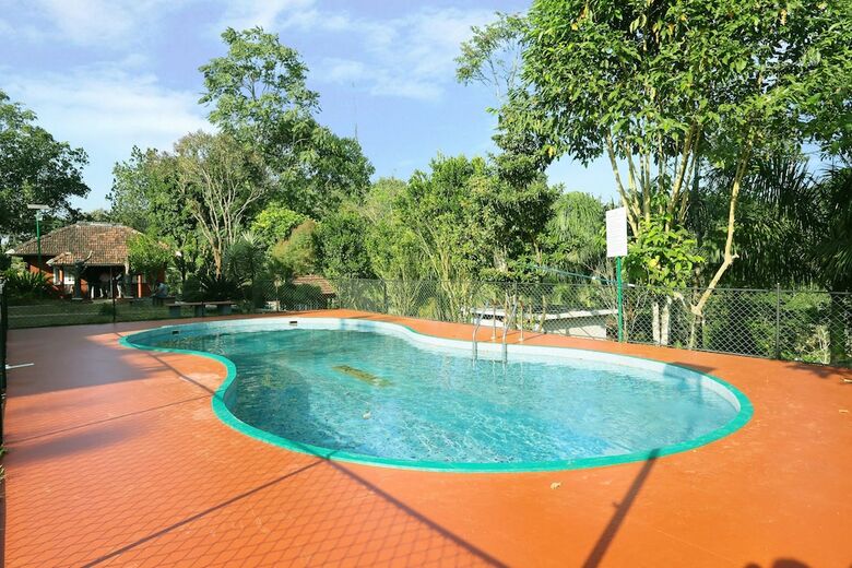 Hotel Oyo 28554 Eletaria