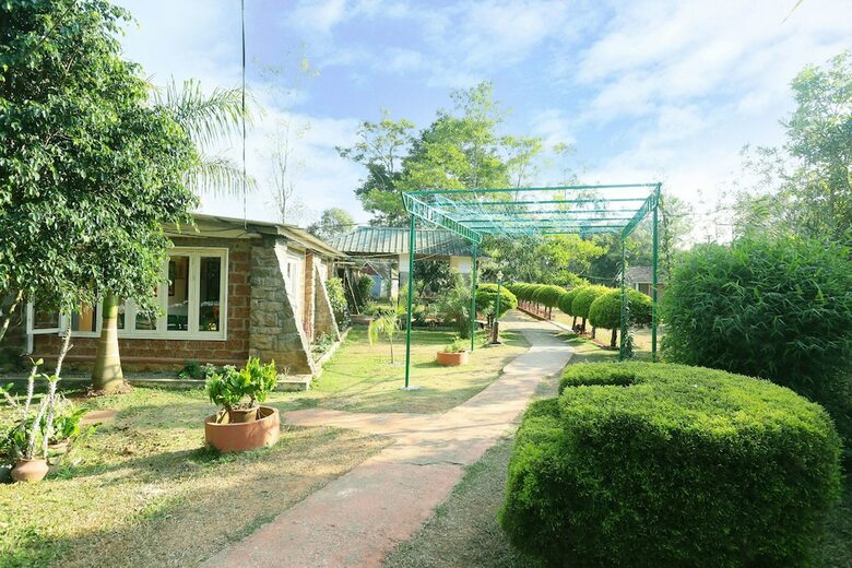 Hotel Oyo 28554 Eletaria
