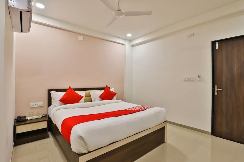 Oyo 26578 Hotel Aashray