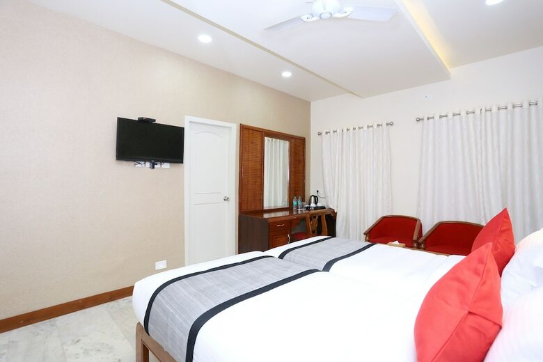 Hotel Capital O 28467 Kumily Gate