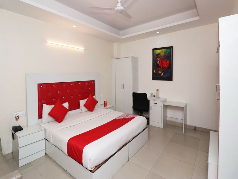 Oyo 28616 Hotel New View