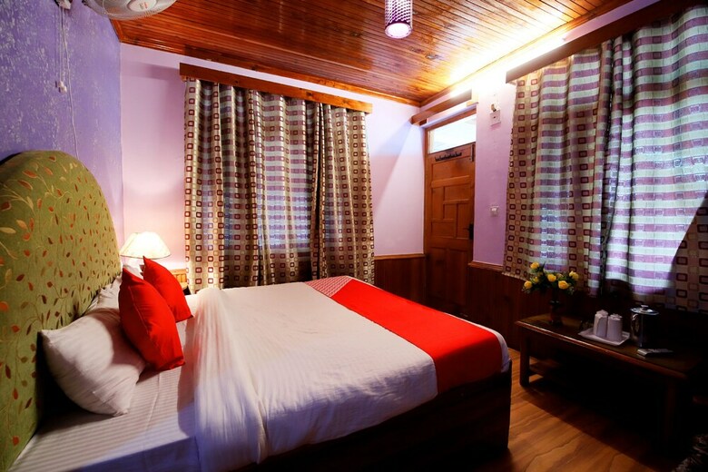 Hotel Oyo 13832 Chetna
