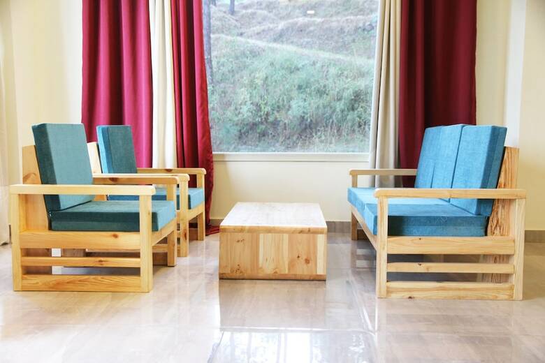 Hotel Oyo Home 22016 Hill View 2bhk