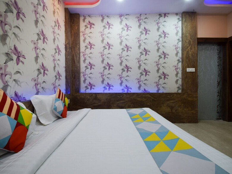 Oyo Home 25016 Elegant Stay