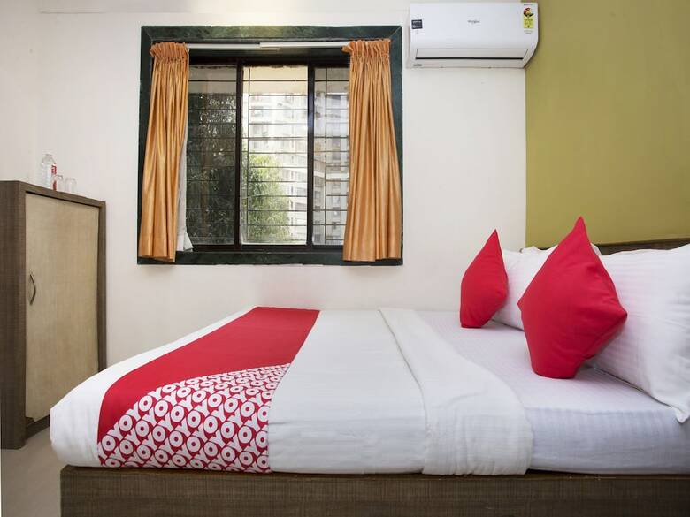 Oyo 27994 Hotel Royal Comfort