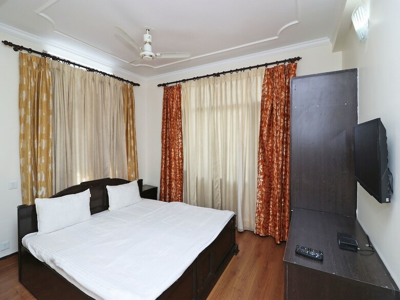 Oyo Home 14362 Valley 4bhk