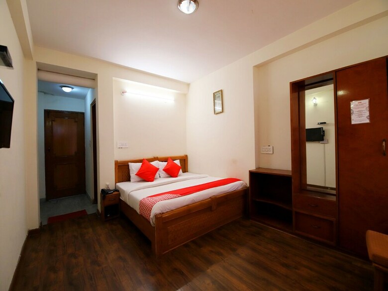 Hotel Oyo 14218 Elixir Cottage