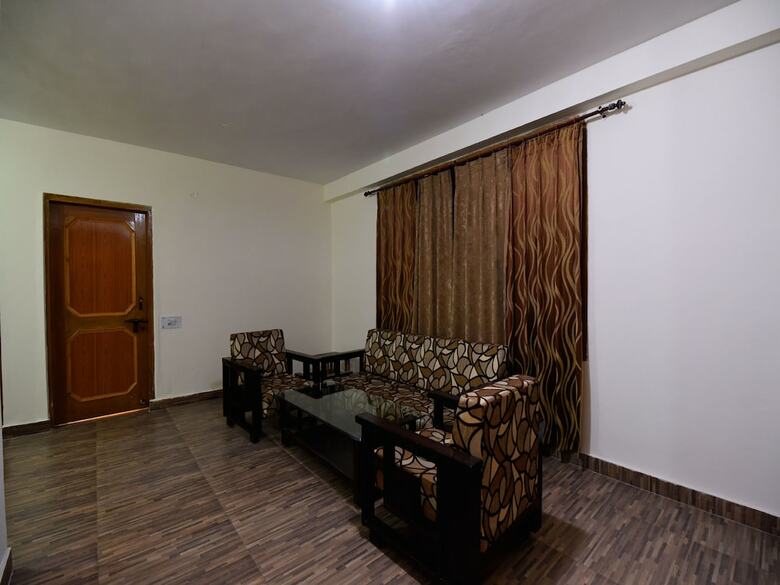 Hotel Oyo 14218 Elixir Cottage