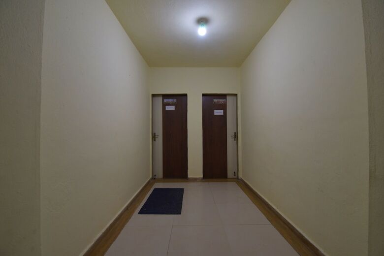 Oyo 23516 Hotel Laxmi