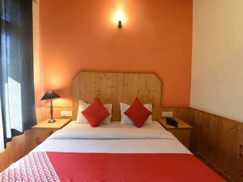 Hotel Oyo 23604 Parth Regency