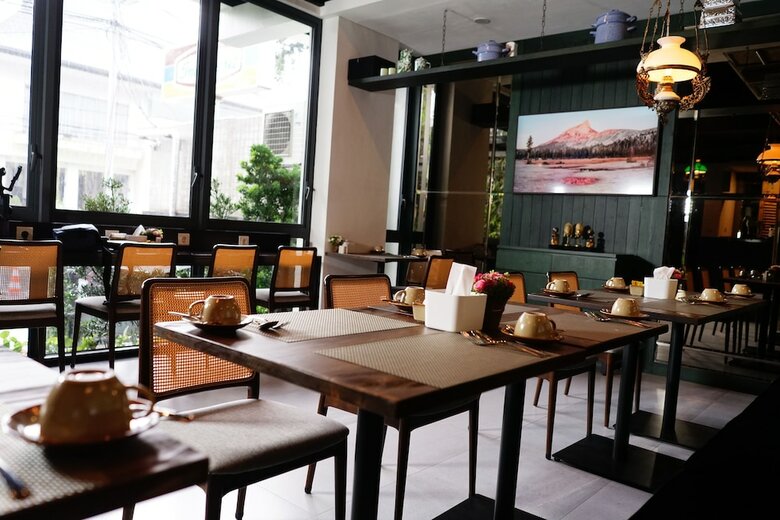 Bed & Breakfast S7 Suites Gandaria
