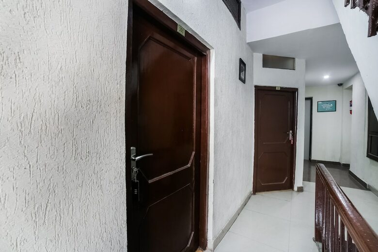 Oyo 28783 Hotel Vaishali