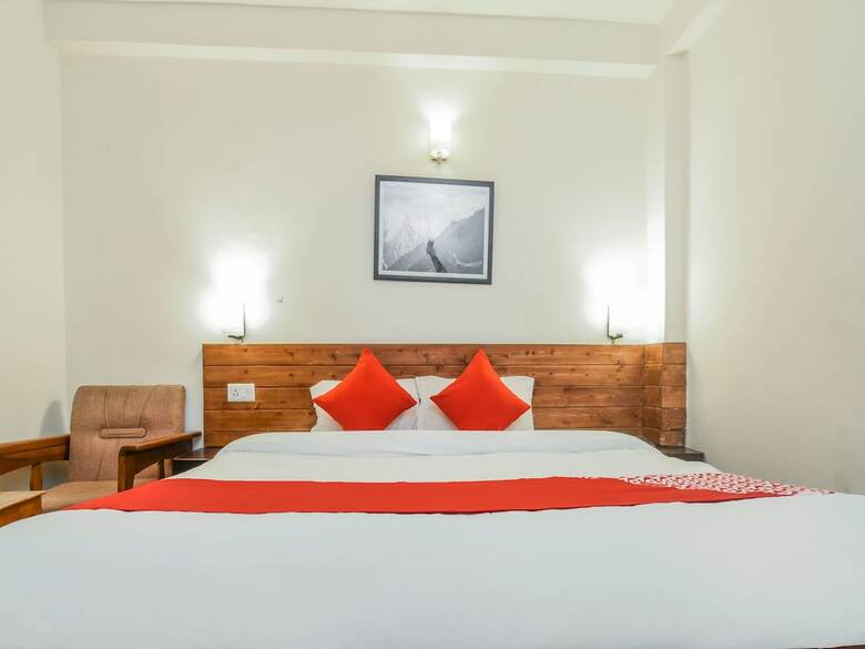 Oyo 13410 Hotel Sunflower