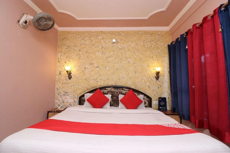 Oyo 24124 Hotel Camel View