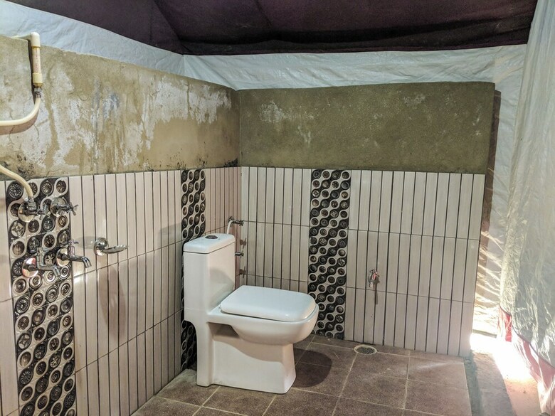 Oyo 22330 Apple Avenue Camps