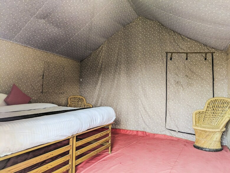 Oyo 22330 Apple Avenue Camps