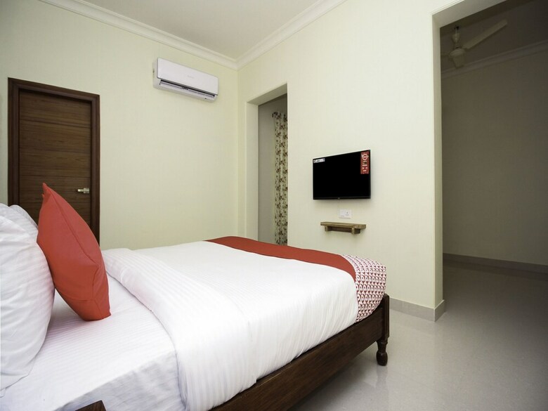 Hotel Oyo 18308 Kishanpur Haveli